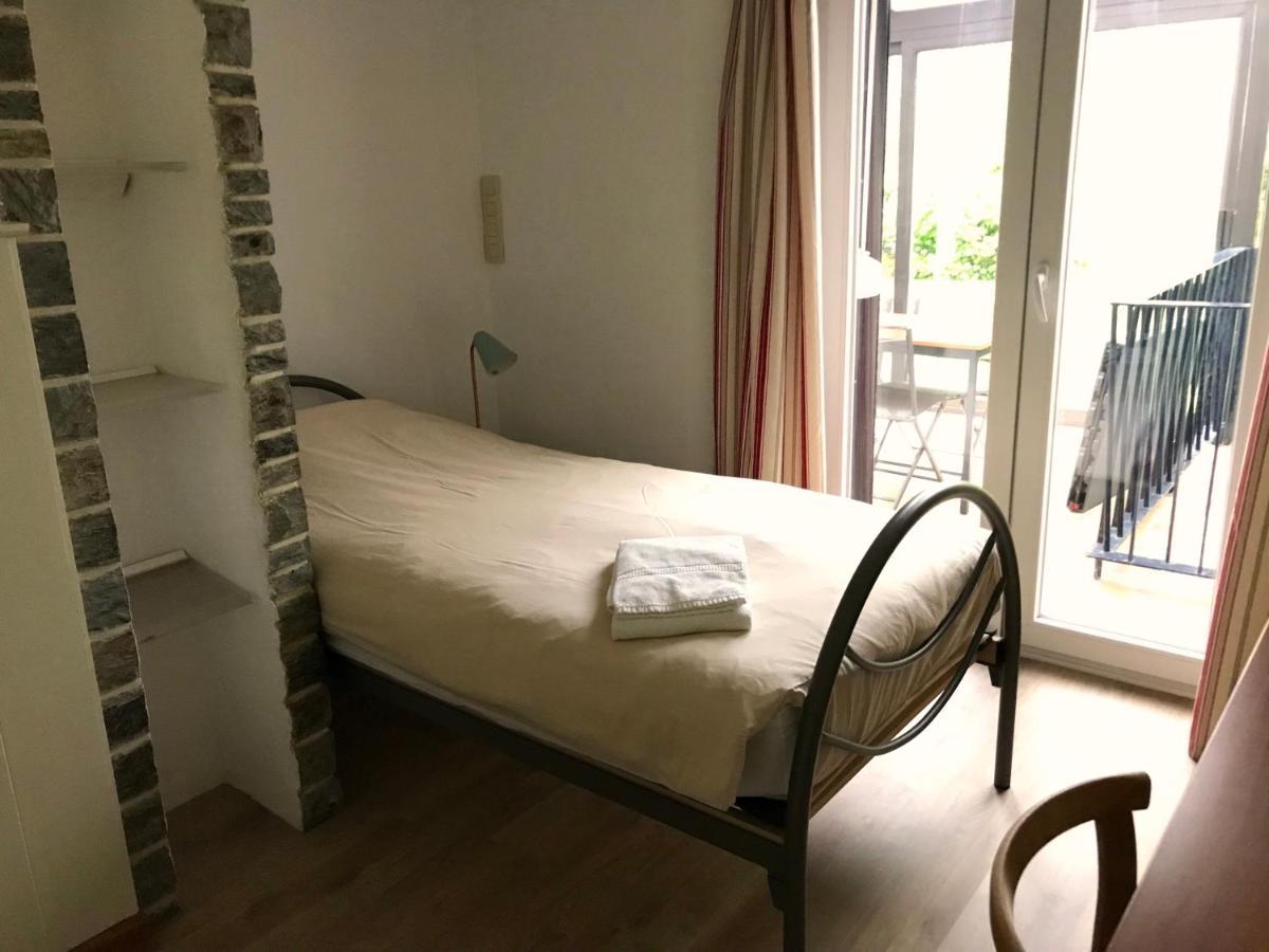 8 Pers 10' A Pied Du Centre:le Savoie Namur