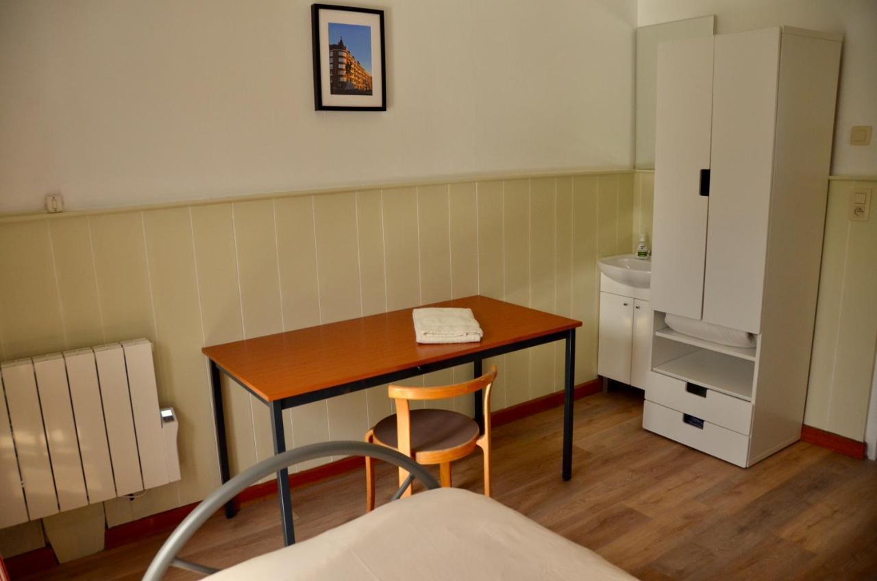 8 Pers 10' A Pied Du Centre:le Savoie Namur